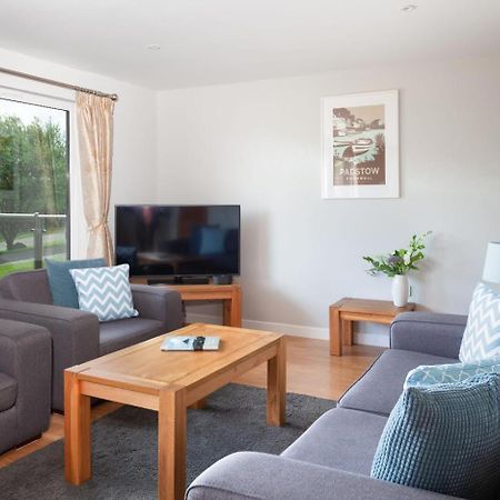 Kingfisher Hot Tub & Log Burner House On Premium Lakeside With Resort Facilities St Columb Major Eksteriør billede
