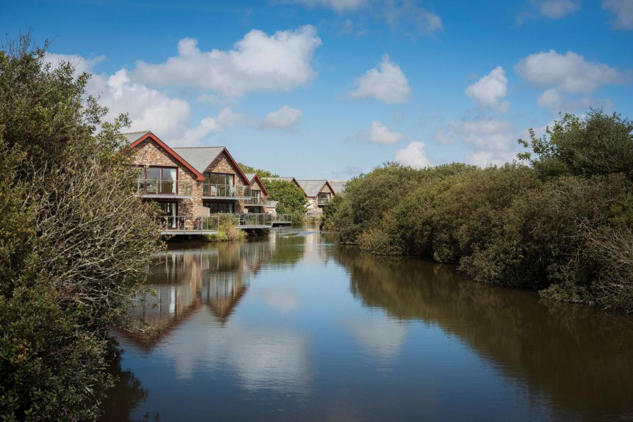 Kingfisher Hot Tub & Log Burner House On Premium Lakeside With Resort Facilities St Columb Major Eksteriør billede