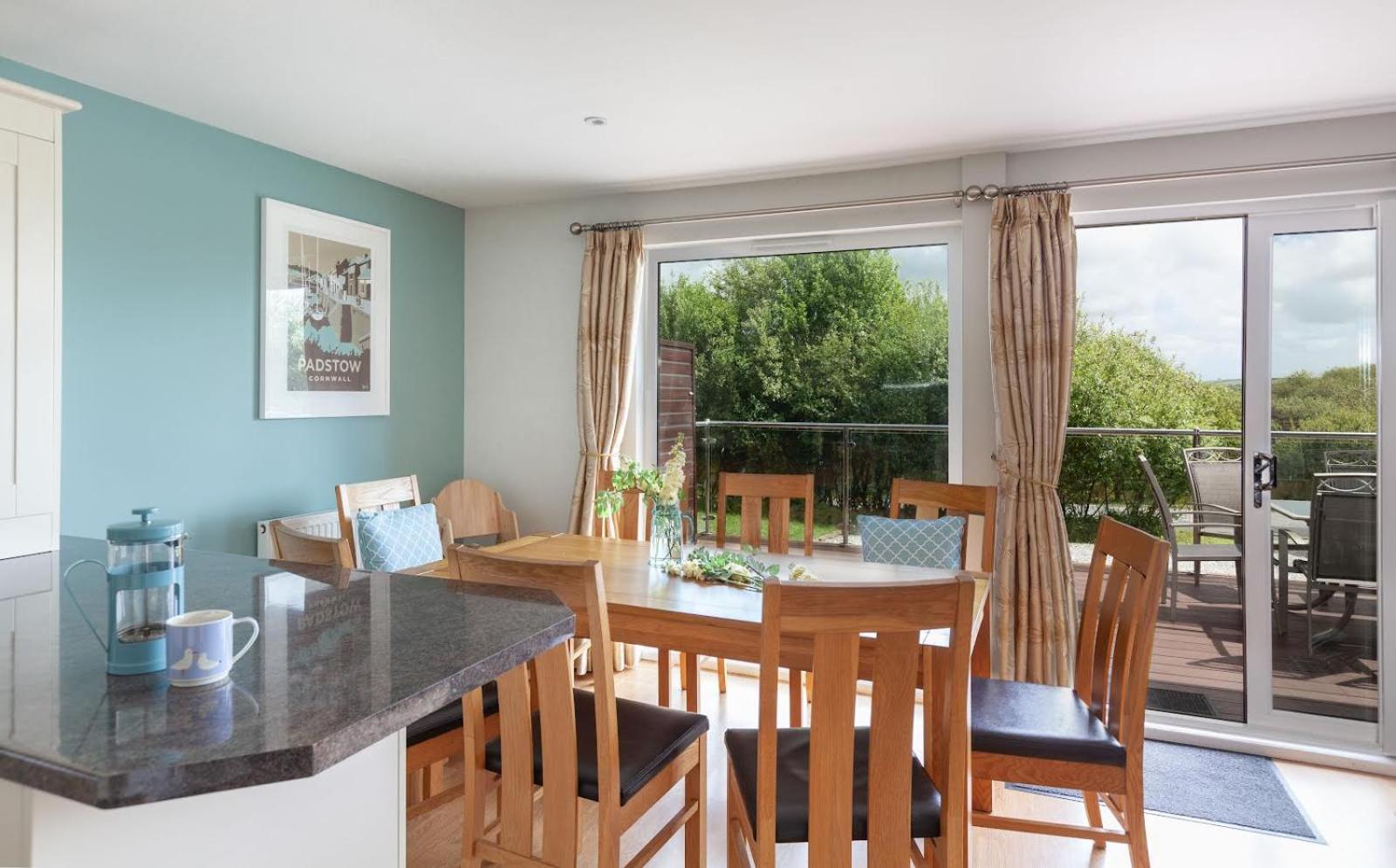 Kingfisher Hot Tub & Log Burner House On Premium Lakeside With Resort Facilities St Columb Major Eksteriør billede